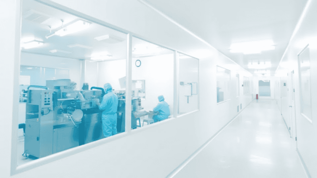 Cleanroom assembly area for catheter manufacturing at Nexinlife.